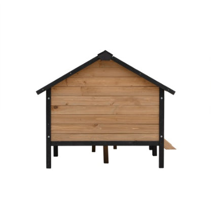 Outdoor Large Wooden Cabin House With Porch