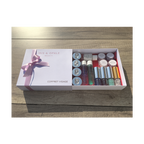 Coffret Galaxie visage | Iris & Opale Beauty. Découvrez nos 15 soins visage emblématiques en format mini. Aux pierres fines et aux extraits végétaux bio. Pour tous les types de peau. Idée cadeau.