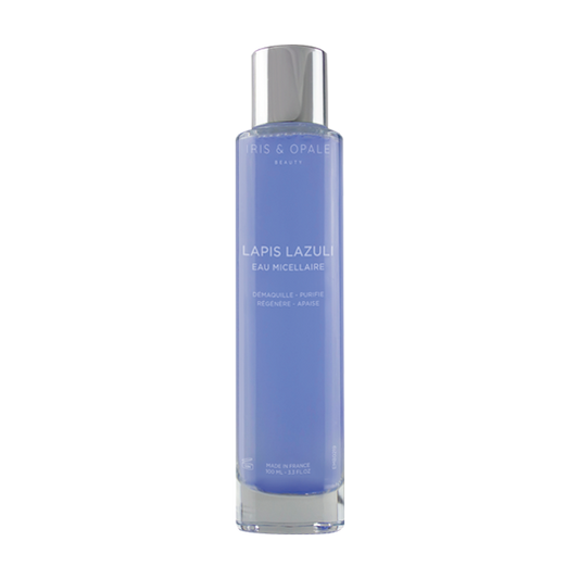 Pierre de Lapis Lazuli sur fond blanc